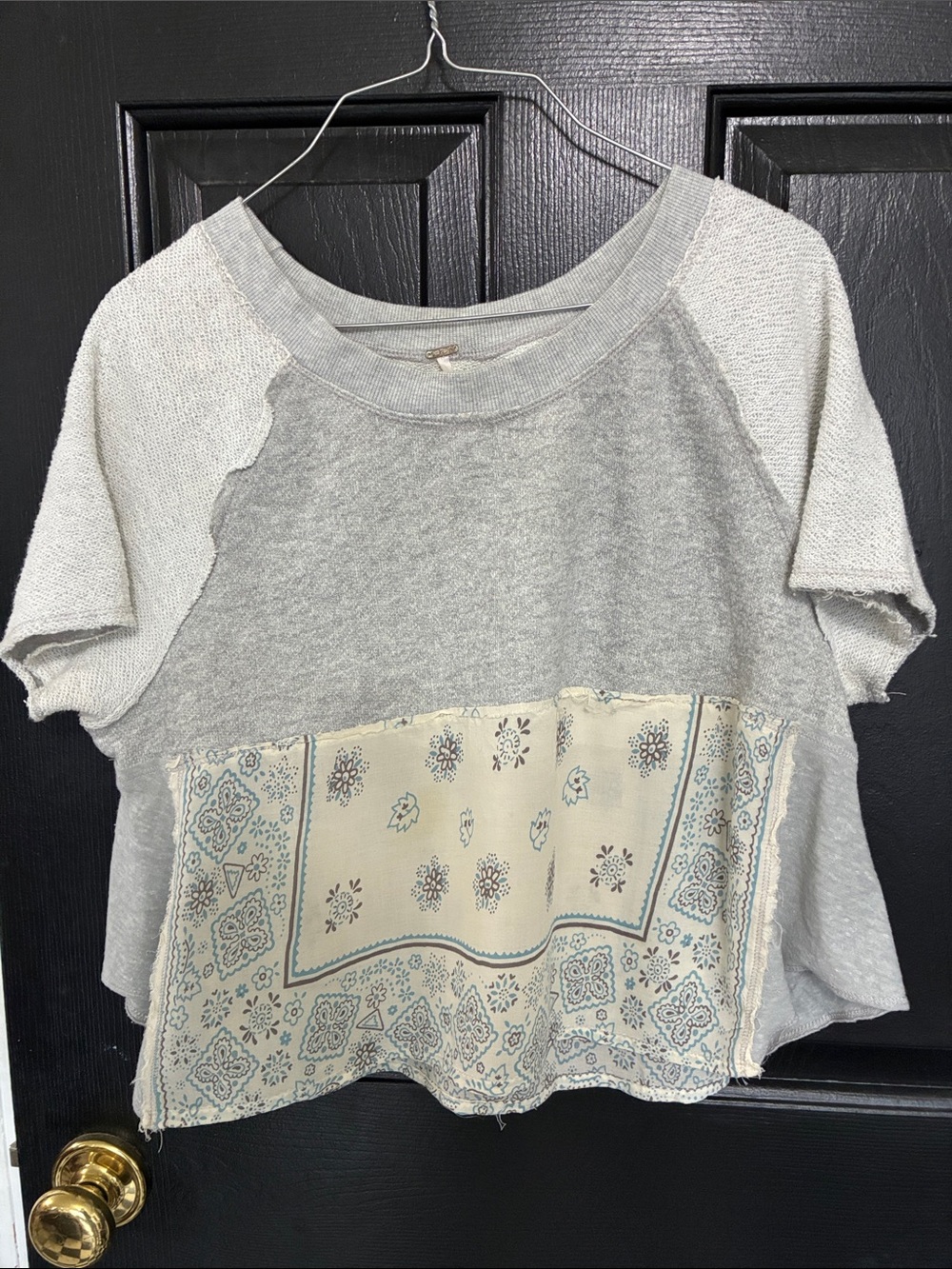 Free People Gray Short-Sleeve Patchwork Crop Top with Bandana Panel Size S